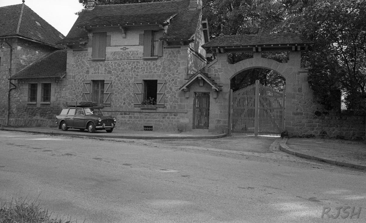 Chambres d'Hôtes-Château Constant Bessines-sur-Gartempe Exterior foto
