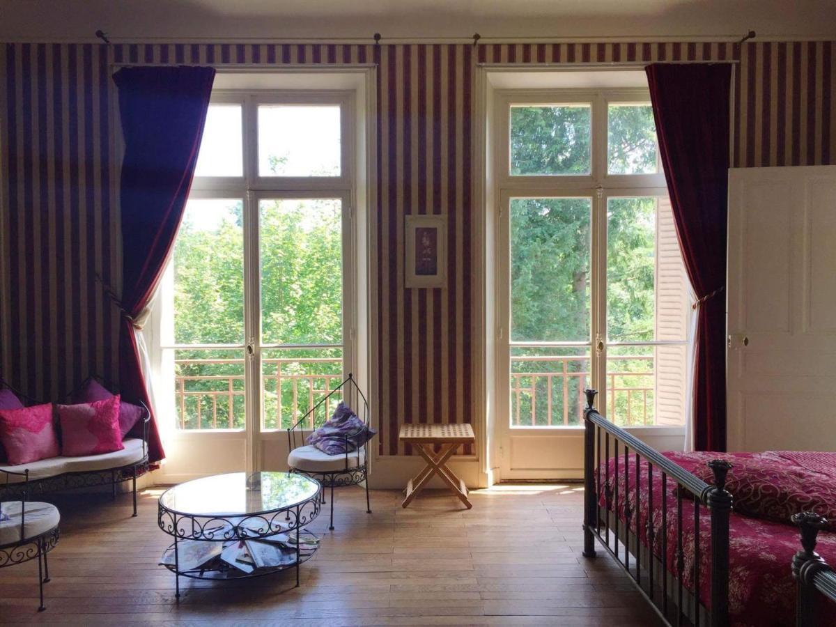 Chambres d'Hôtes-Château Constant Bessines-sur-Gartempe Exterior foto